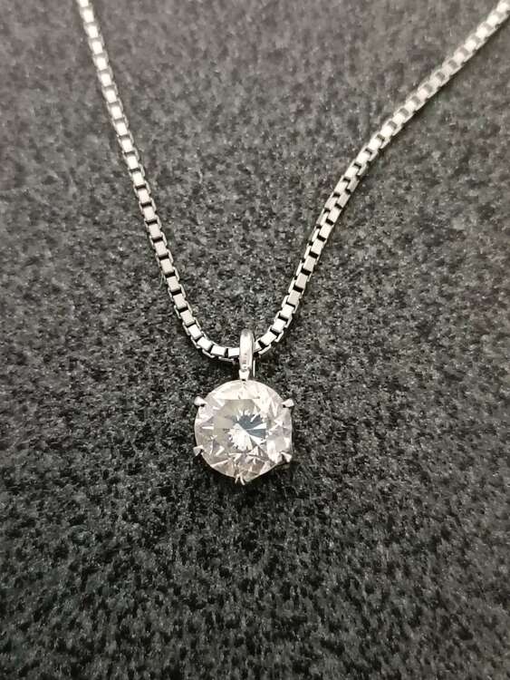 不明（金・貴金属）の商品画像 - 査定依頼日：2025年1月12日 - 最高査定価格：300,000円