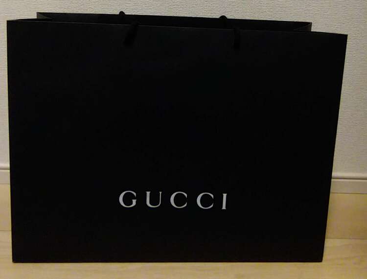 GUCCI グッチ 594821 Z8AH6 ウールホースビット コート（古着・ファッション）の商品画像 - 査定依頼日：2024年12月6日 - 最高査定価格：20,000円