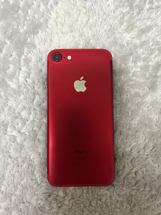 iPhone7 128GB SIMフリー（スマホ）の商品画像 - 査定依頼日：2026年2月14日 - 最高査定価格：4,000円