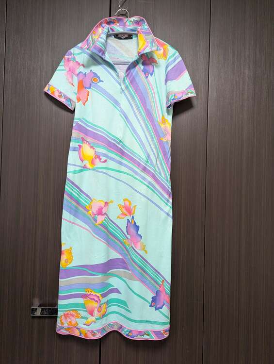 レオナール（古着・ファッション）の商品画像 - 査定依頼日：2025年5月4日 - 最高査定価格：1,000円