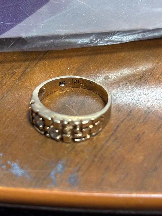 指輪（金・貴金属）の商品画像 - 査定依頼日：2025年12月3日 - 最高査定価格：100,000円