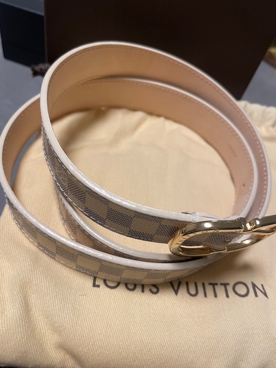 ルイヴィトン　ダミエレザーベルト（古着・ファッション）の商品画像 - 査定依頼日：2026年4月9日 - 最高査定価格：12,000円