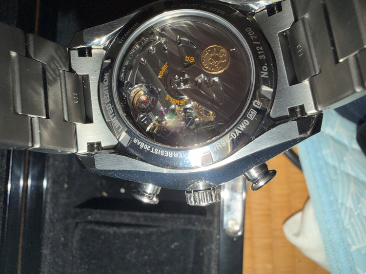 キャリパー9R 20周年記念限定モデル（高級時計）の商品画像 - 査定依頼日：2025年11月22日 - 最高査定価格：1,070,000円