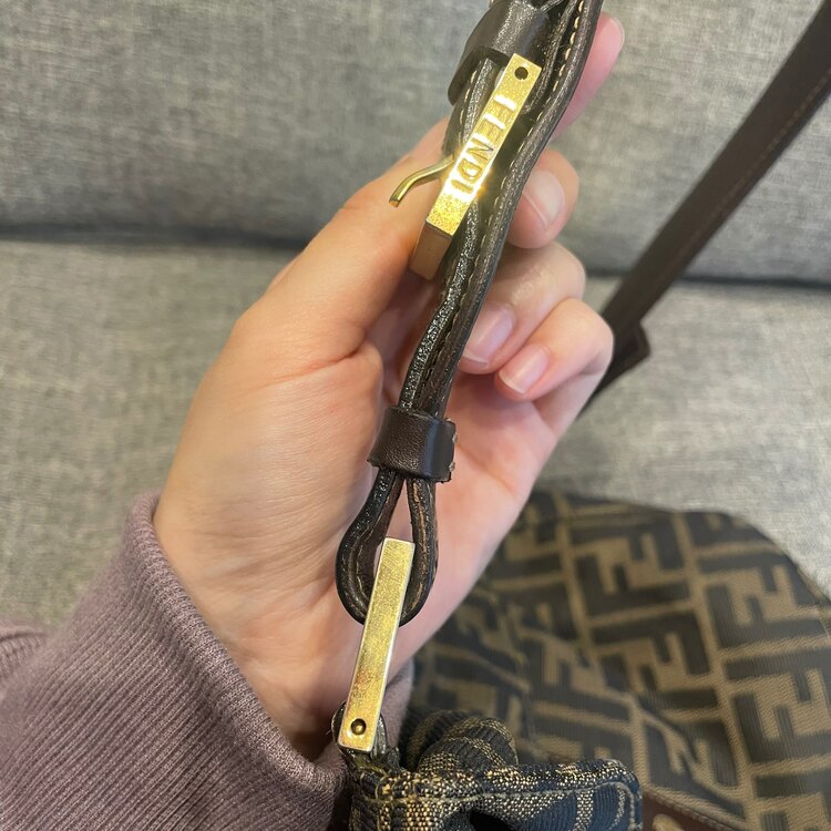 マンマバケット（ブランドバッグ）の商品画像 - 査定依頼日：2025年3月19日 - 最高査定価格：70,000円