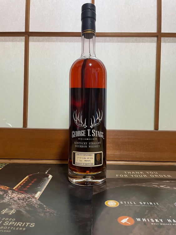 ジョージ・ T・スタッグ 2023（お酒）の商品画像 - 査定依頼日：2025年12月13日 - 最高査定価格：80,000円