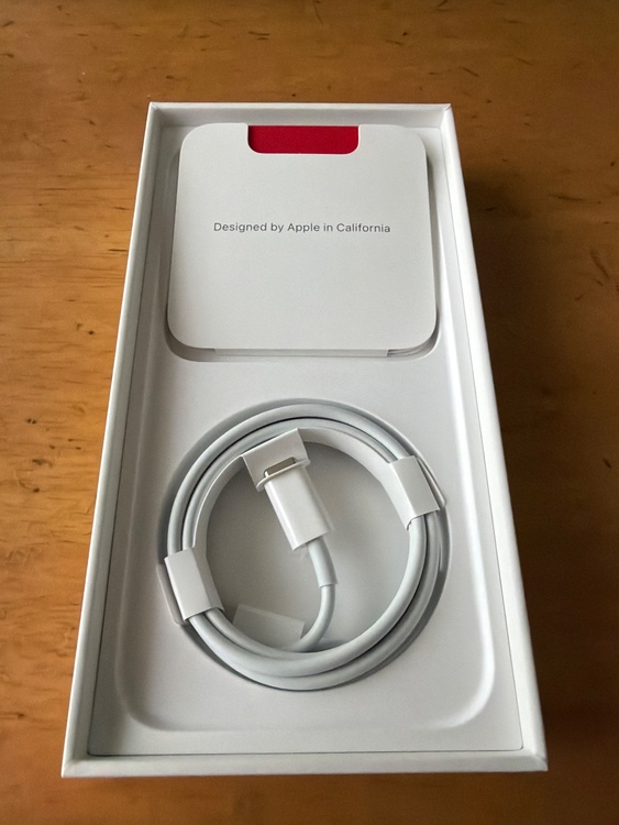 iPhone14 128GB（スマホ）の商品画像 - 査定依頼日：2026年5月1日 - 最高査定価格：45,000円