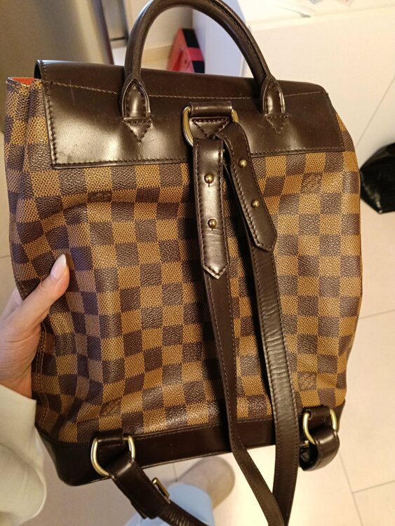 リュック（ブランドバッグ）の商品画像 - 査定依頼日：2026年4月28日 - 最高査定価格：100,000円