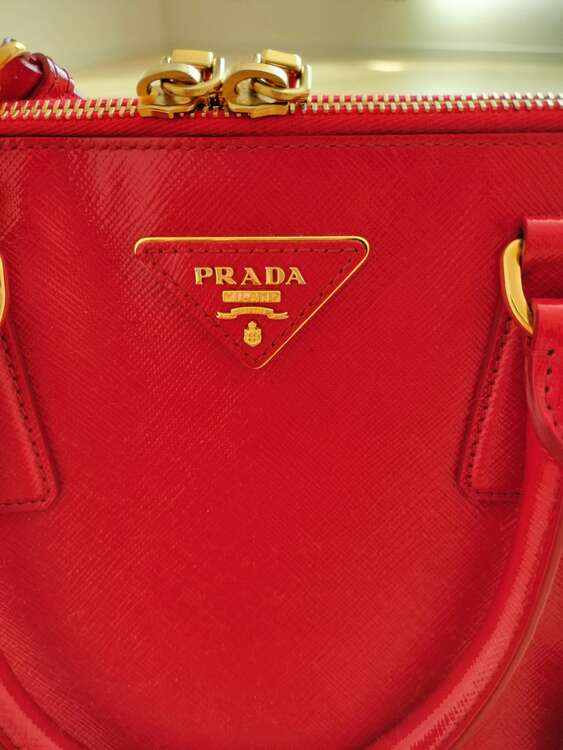 プラダ  （ブランドバッグ）の商品画像 - 査定依頼日：2025年3月27日 - 最高査定価格：90,000円