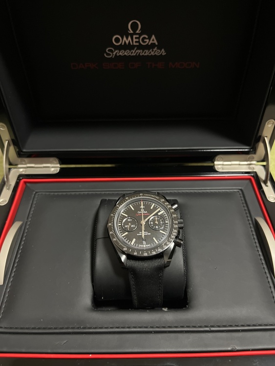 オメガ スピードマスター （高級時計）の商品画像 - 査定依頼日：2025年12月14日 - 最高査定価格：1,100,000円