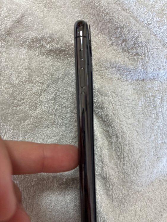 ipone11プロマックス（スマホ）の商品画像 - 査定依頼日：2026年7月26日 - 最高査定価格：13,000円