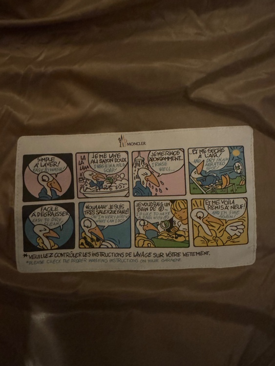 ナイロン　ダウンコート（古着・ファッション）の商品画像 - 査定依頼日：2025年12月4日 - 最高査定価格：100,000円