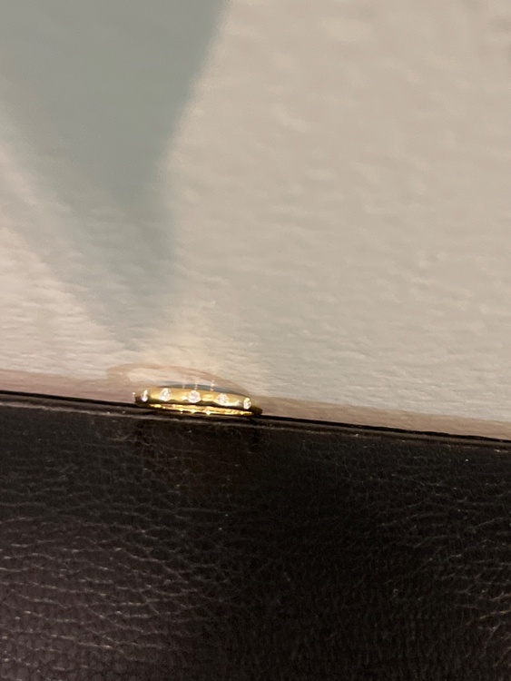 ブルガリ　フェディ　7ダイヤ　イエローゴールド　9号（金・貴金属）の商品画像 - 査定依頼日：2026年3月11日 - 最高査定価格：100,000円