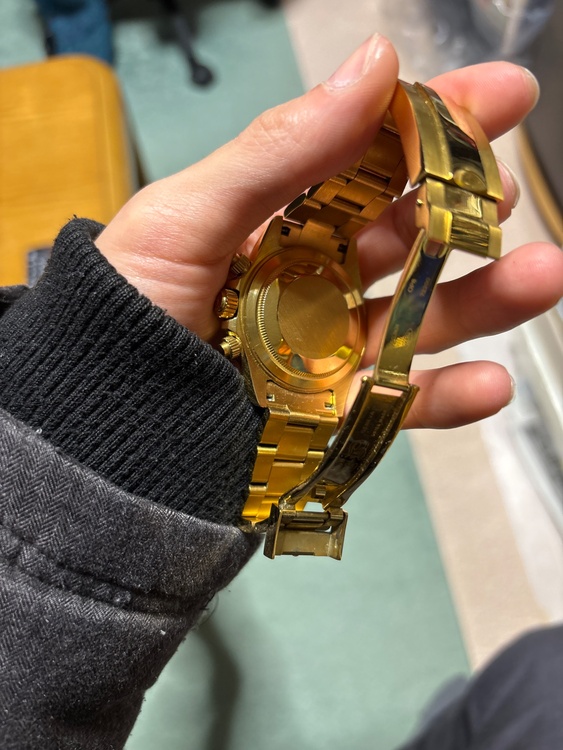 ロレックスコスモグラフデイトナ（高級時計）の商品画像 - 査定依頼日：2026年2月25日 - 最高査定価格：6,600,000円