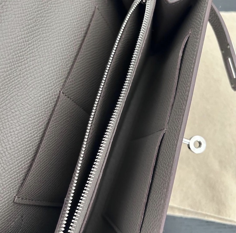 ケリートゥーゴー（ブランド財布・小物）の商品画像 - 査定依頼日：2026年4月4日 - 最高査定価格：500,000円