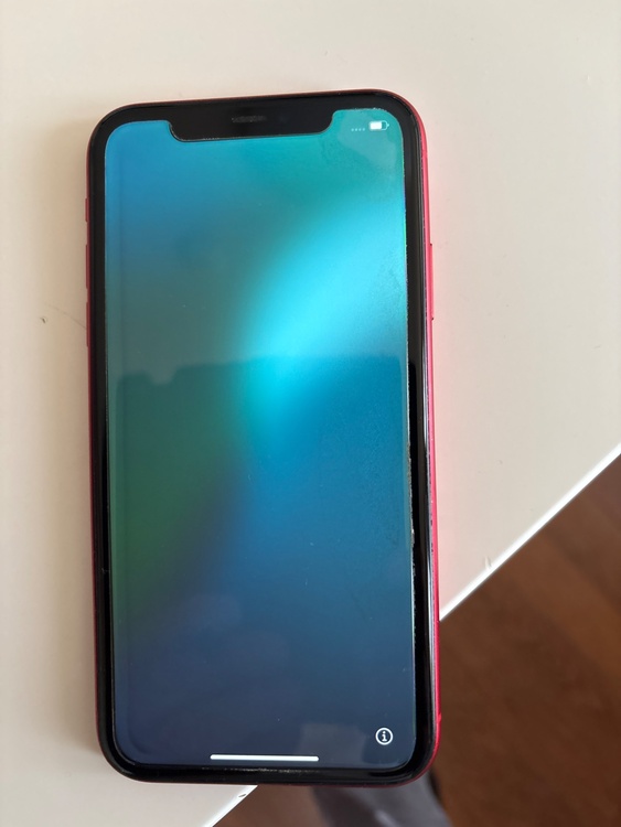 iPhone11 64GB docomo（スマホ）の商品画像 - 査定依頼日：2026年4月24日 - 最高査定価格：20,000円