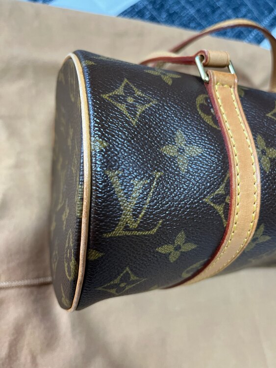 パピヨン26（ブランドバッグ）の商品画像 - 査定依頼日：2025年2月1日 - 最高査定価格：60,000円