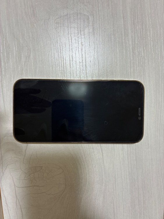 iPhone iPhone 12 Pro 256GB SIMフリー（スマホ）の商品画像 - 査定依頼日：2026年9月8日 - 最高査定価格：32,000円