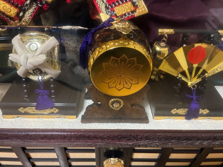 五月人形（美術品・骨董品）の商品画像 - 査定依頼日：2026年2月26日 - 最高査定価格：3,000円