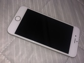 iphone6目s（スマホ）の商品画像 - 査定依頼日：2020年10月15日 - 最高査定価格：3,300円