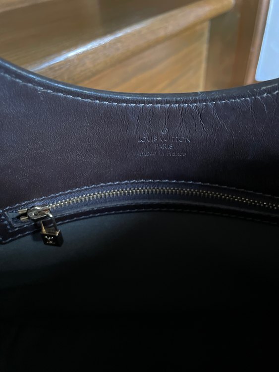 ルイヴィトンバック（ブランドバッグ）の商品画像 - 査定依頼日：2022年8月13日 - 最高査定価格：25,000円