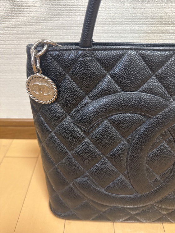 復刻トート（ブランドバッグ）の商品画像 - 査定依頼日：2026年10月1日 - 最高査定価格：105,000円