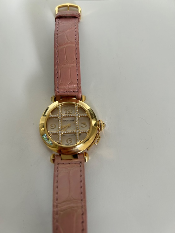 カルティエ パシャ （高級時計）の商品画像 - 査定依頼日：2025年7月3日 - 最高査定価格：1,100,000円