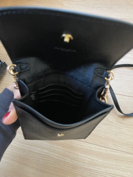 サコッシュ（ブランドバッグ）の商品画像 - 査定依頼日：2025年12月7日 - 最高査定価格：5,000円