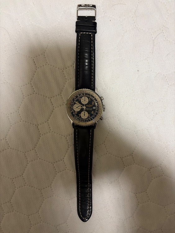 ブライトリング ナビタイマー （高級時計）の商品画像 - 査定依頼日：2026年1月16日 - 最高査定価格：310,000円