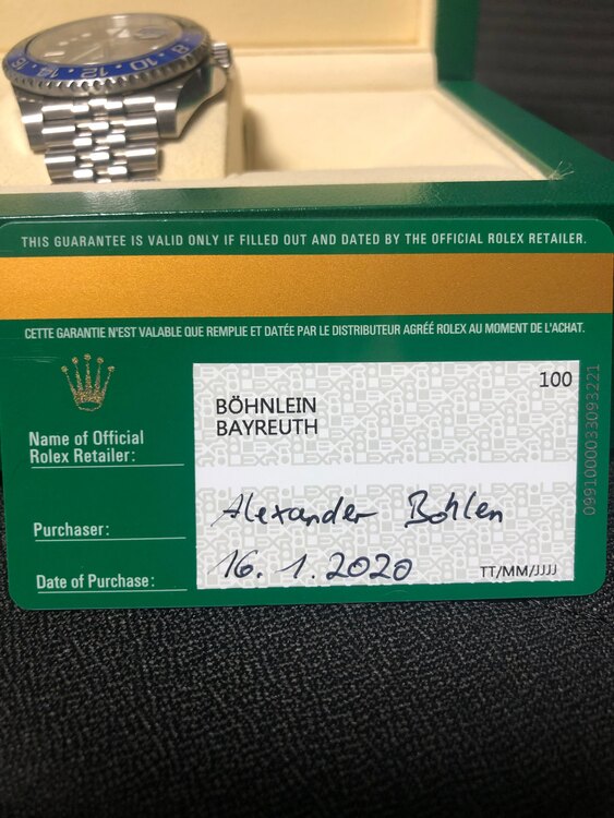 ロレックス GMTマスター 126710blnq（高級時計）の商品画像 - 査定依頼日：2025年5月16日 - 最高査定価格：2,310,000円