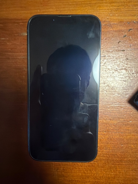 iPhone iPhone 13 128GB SIMフリー（スマホ）の商品画像 - 査定依頼日：2026年6月14日 - 最高査定価格：36,500円