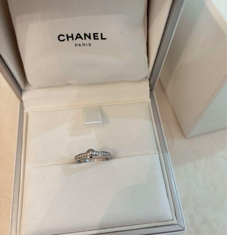 シャネル カメリア （ブランドバッグ）の商品画像 - 査定依頼日：2025年9月9日 - 最高査定価格：160,000円