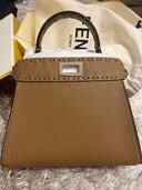 フェンディ  （ブランドバッグ）の商品画像 - 査定依頼日：2024年12月1日 - 最高査定価格：210,000円