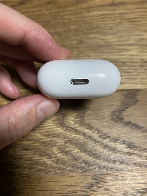 Airpods（オーディオ・スピーカー）の商品画像 - 査定依頼日：2021年10月27日