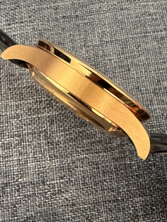 iw371610（高級時計）の商品画像 - 査定依頼日：2026年6月1日 - 最高査定価格：1,500,000円