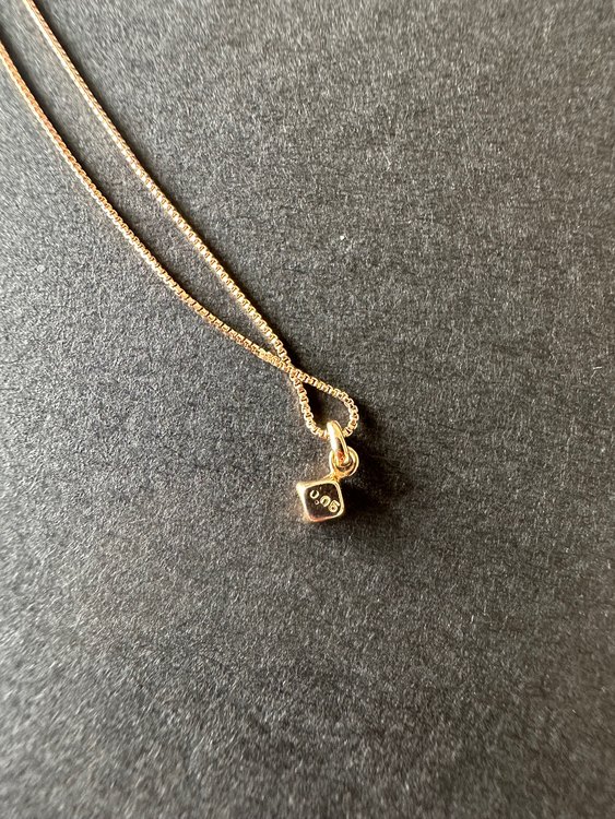 agete アガット　K18ダイヤモンドネックレス（金・貴金属）の商品画像 - 査定依頼日：2023年9月21日 - 最高査定価格：20,000円