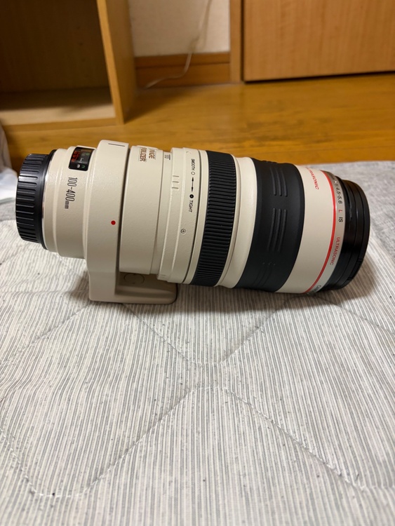 Canon（キャノン）EF100-400mm F4.5-5.6L IS USM（カメラ）の商品画像 - 査定依頼日：2026年4月4日 - 最高査定価格：70,000円