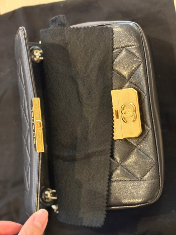 シャネル マトラッセ （ブランドバッグ）の商品画像 - 査定依頼日：2025年2月4日 - 最高査定価格：200,000円