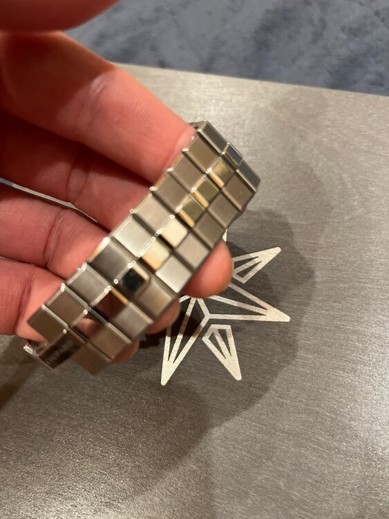 ショパール その他 298601-3001（高級時計）の商品画像 - 査定依頼日：2025年4月11日 - 最高査定価格：1,080,000円