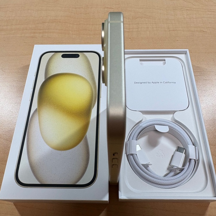 iPhone15 256GB イエロー SIMフリー（スマホ）の商品画像 - 査定依頼日：2025年7月2日 - 最高査定価格：90,000円