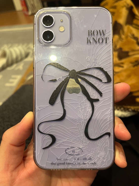 iPhone 12 64GB au（スマホ）の商品画像 - 査定依頼日：2026年1月19日 - 最高査定価格：13,000円