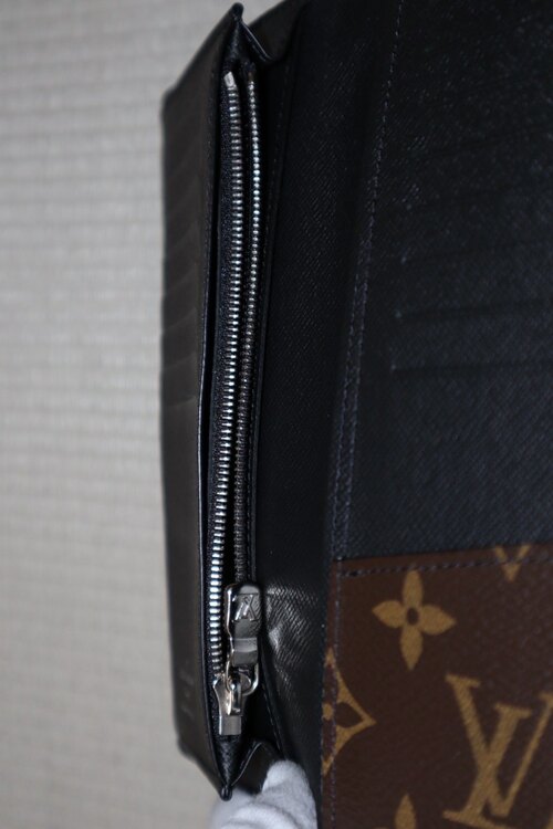 ポルトフォイユ・ブラザ（古着・ファッション）の商品画像 - 査定依頼日：2025年4月9日 - 最高査定価格：12,000円