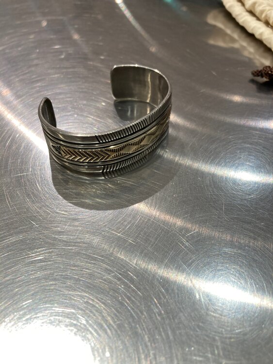 ブルースモーガン14kバングル（金・貴金属）の商品画像 - 査定依頼日：2025年2月28日 - 最高査定価格：150,000円