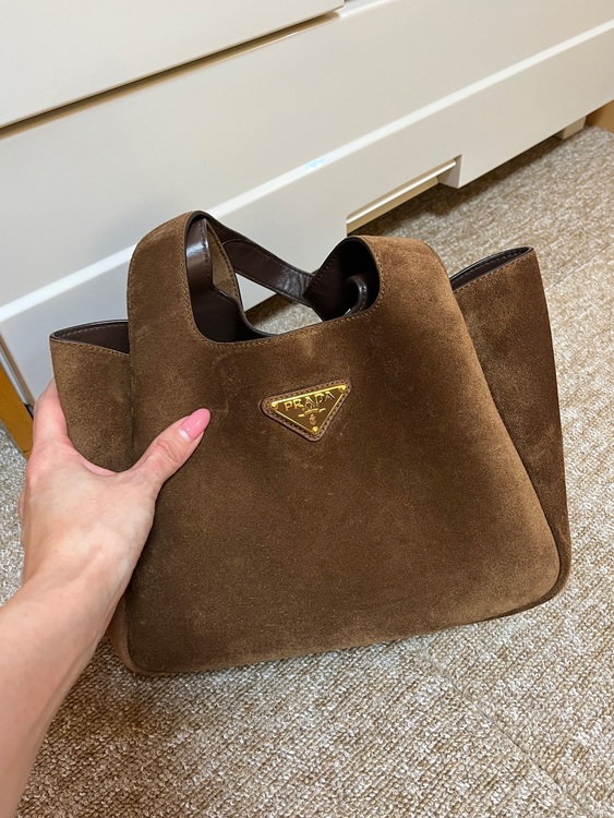 わからない（ブランドバッグ）の商品画像 - 査定依頼日：2025年10月28日 - 最高査定価格：300,000円