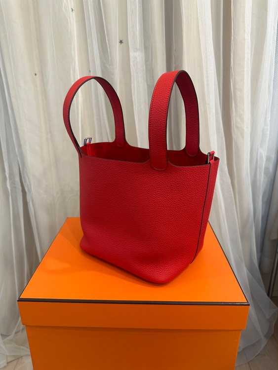 エルメス ピコタン （ブランドバッグ）の商品画像 - 査定依頼日：2025年10月25日 - 最高査定価格：480,000円