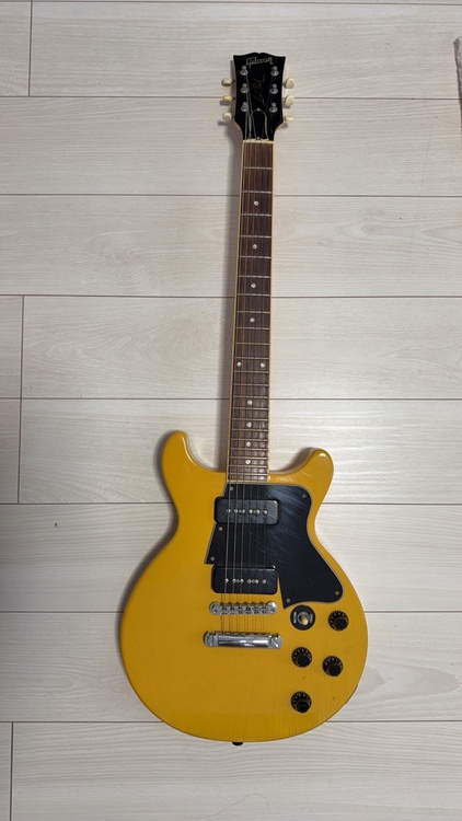 Gibson 1996 lp sp TVイエロー（ピアノ・楽器・PA機材）の商品画像 - 査定依頼日：2025年12月14日 - 最高査定価格：200,000円