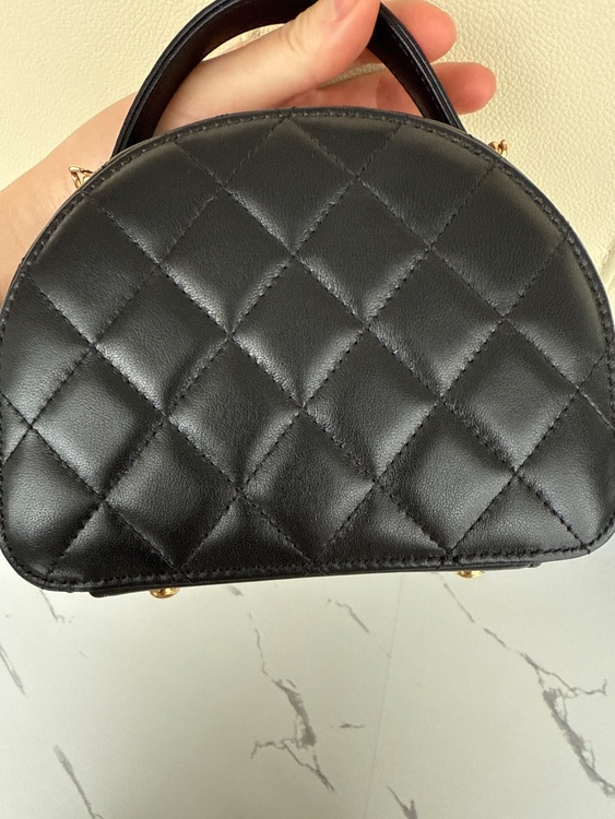 不明（ブランドバッグ）の商品画像 - 査定依頼日：2026年3月29日 - 最高査定価格：350,000円