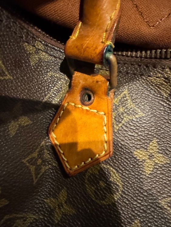 ルイヴィトン（ブランドバッグ）の商品画像 - 査定依頼日：2025年11月18日 - 最高査定価格：25,000円