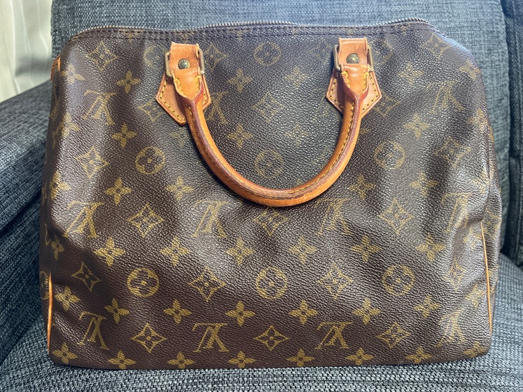 ルイヴィトン スピーディー （ブランドバッグ）の商品画像 - 査定依頼日：2025年11月29日 - 最高査定価格：25,000円