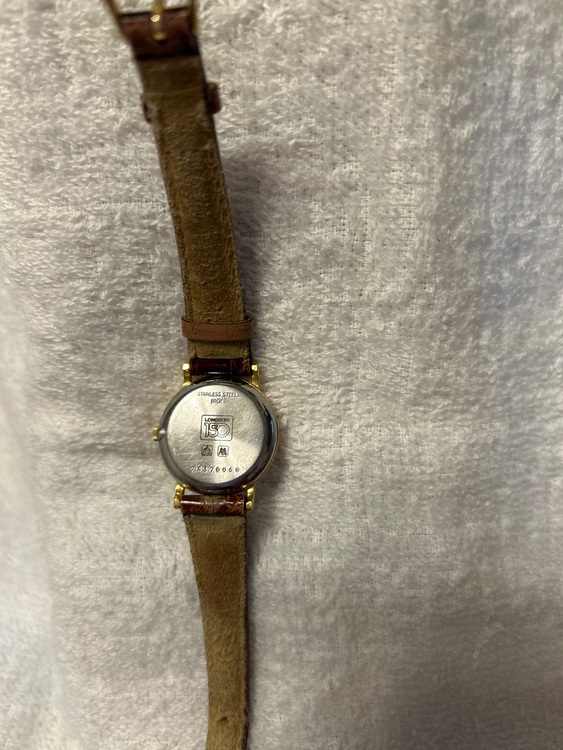 婦人用金張り？丸型（高級時計）の商品画像 - 査定依頼日：2025年8月18日 - 最高査定価格：35,000円