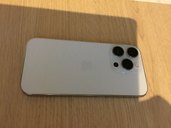 iPhone 14 Pro 128GB Softbank（スマホ）の商品画像 - 査定依頼日：2023年4月26日 - 最高査定価格：110,000円